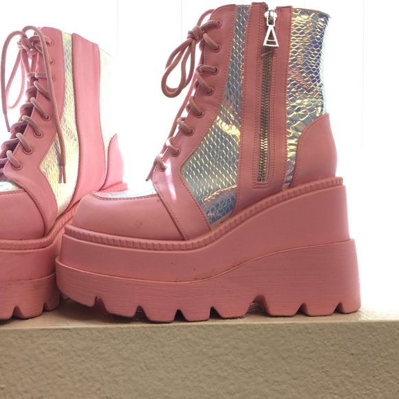 PRE LOVED Cape Robbin -Pink Poison Platforms Boots PNK/6- SH231 - Picture 6 of 7
